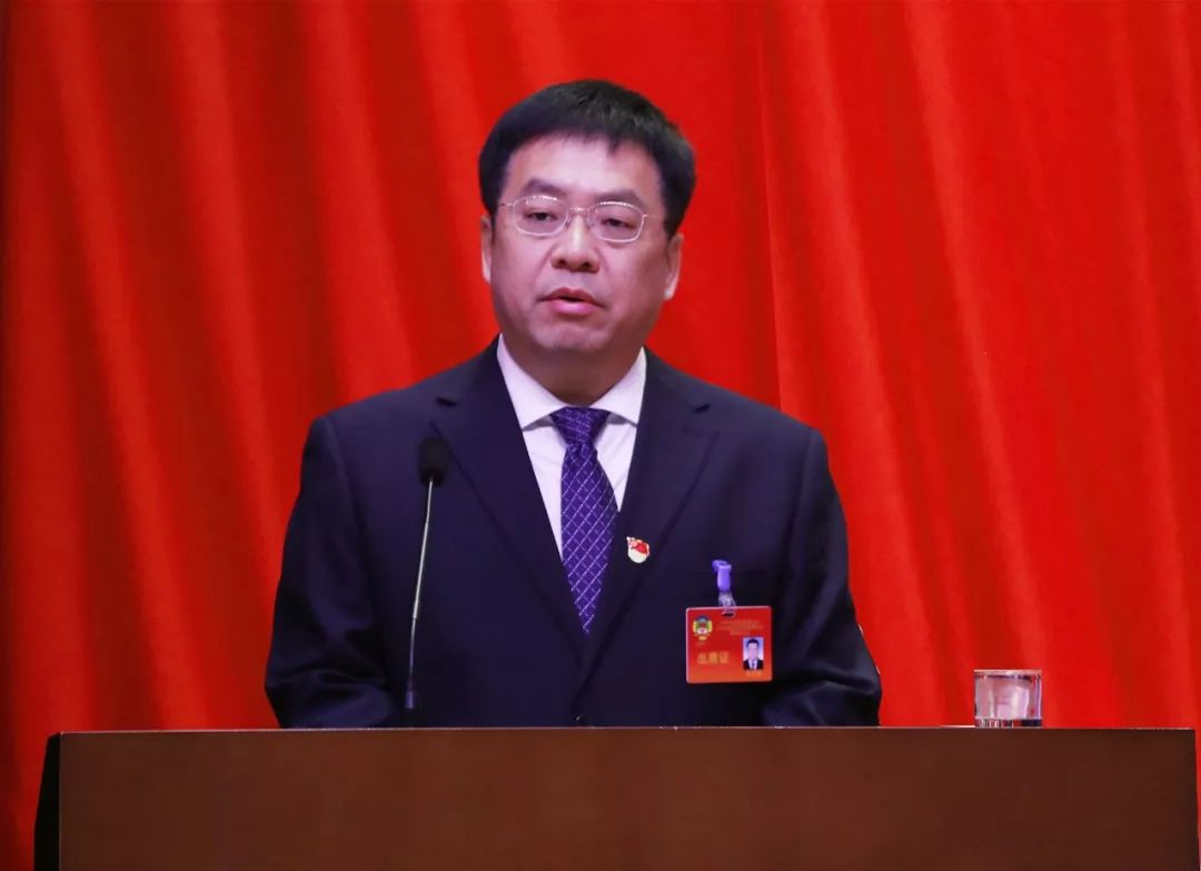 区政协副主席单成刚受政协北京市顺义区第五届委员会常务委员会委托